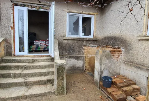 Renovierung eines Hauses im Gebiet Shabla