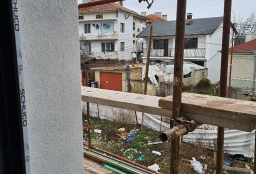 Двуетажна къща с паркомясто – с. Тополи, Варна