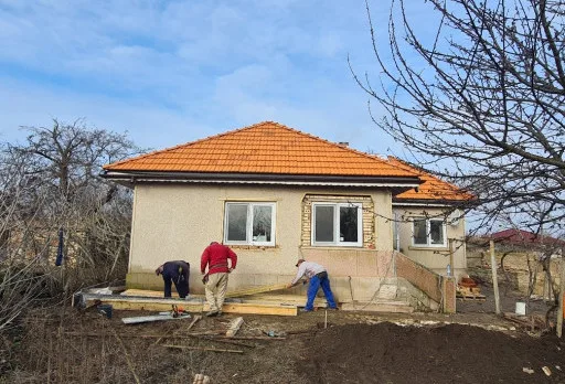Renovierung eines Hauses im Gebiet Shabla