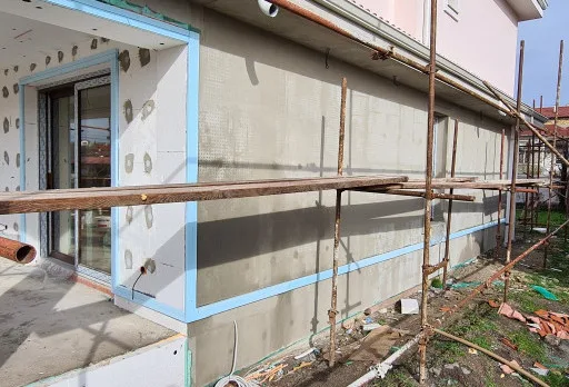 Двуетажна къща с паркомясто – с. Тополи, Варна