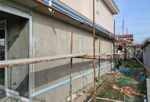 Двуетажна къща с паркомясто – с. Тополи, Варна