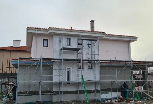 Двуетажна къща с паркомясто – с. Тополи, Варна