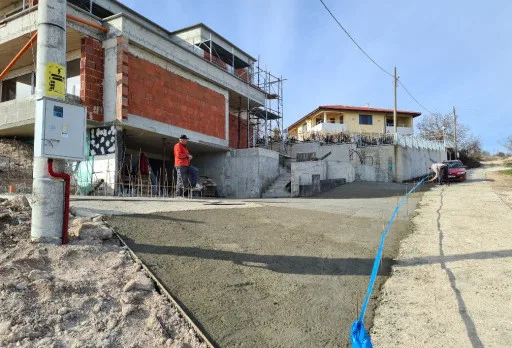 Модерна вила с плосък покрив в Балчик