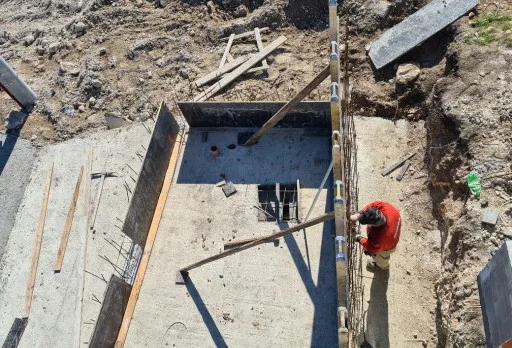 Модерна вила с плосък покрив в Балчик