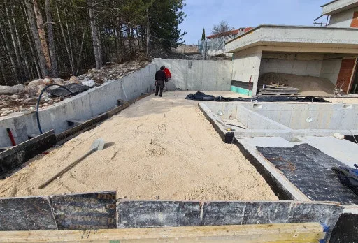 Модерна вила с плосък покрив в Балчик