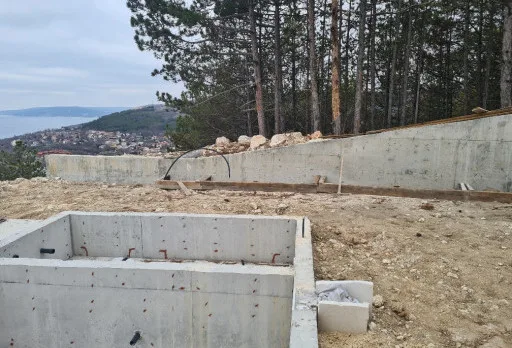Строителство на басейн в Балчик