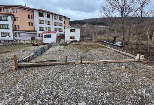 Класическа къща с покрив от керемиди – Рогачево 