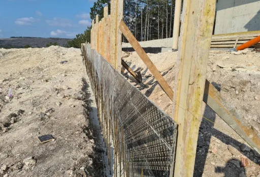 Модерна вила с плосък покрив в Балчик