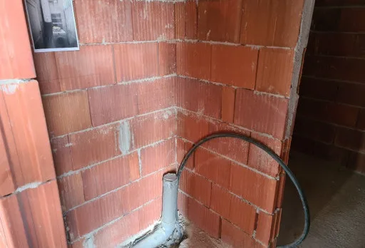 Модерна вила с плосък покрив в Балчик