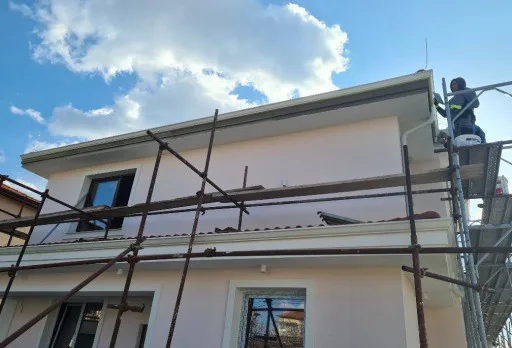 Двуетажна къща с паркомясто – с. Тополи, Варна