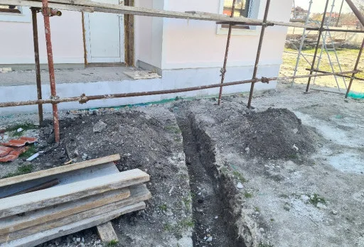 Двуетажна къща с паркомясто – с. Тополи, Варна