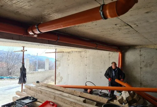 Модерна вила с плосък покрив в Балчик