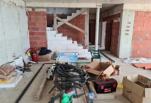 Модерна вила с плосък покрив в Балчик