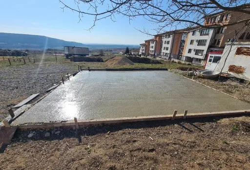 Класическа къща с покрив от керемиди – Рогачево 