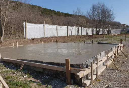 Класическа къща с покрив от керемиди – Рогачево 