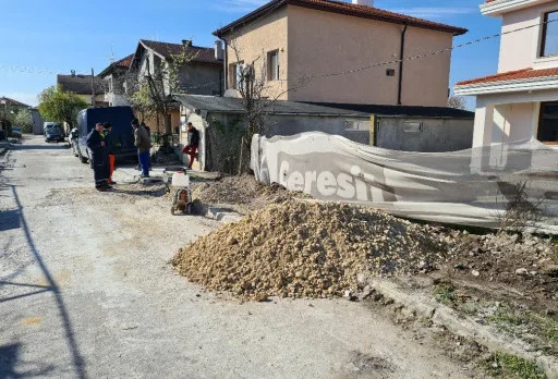 Двуетажна къща с паркомясто – с. Тополи, Варна