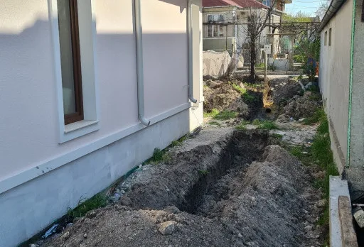 Двуетажна къща с паркомясто – с. Тополи, Варна