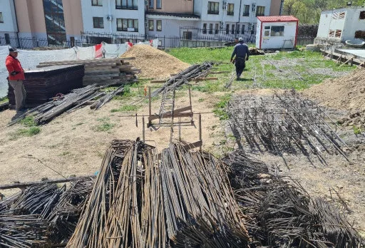 Класическа къща с покрив от керемиди – Рогачево 