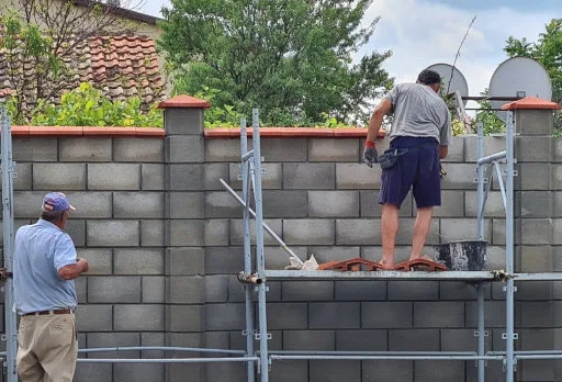 Двуетажна къща с паркомясто – с. Тополи, Варна