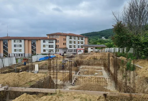 Класическа къща с покрив от керемиди – Рогачево 