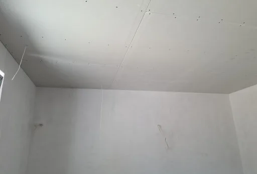 Двуетажна къща с паркомясто – с. Тополи, Варна