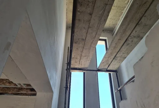 Двуетажна къща с паркомясто – с. Тополи, Варна