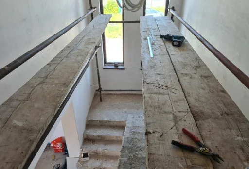 Двуетажна къща с паркомясто – с. Тополи, Варна