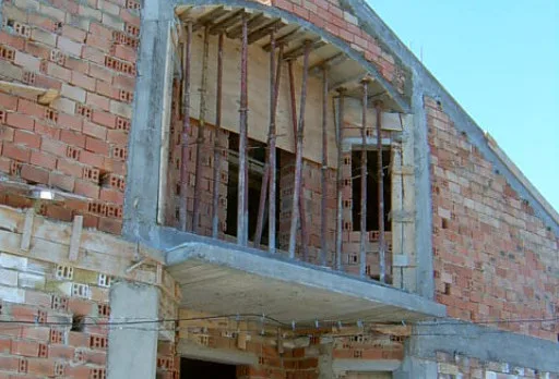 Building a house in Balchik