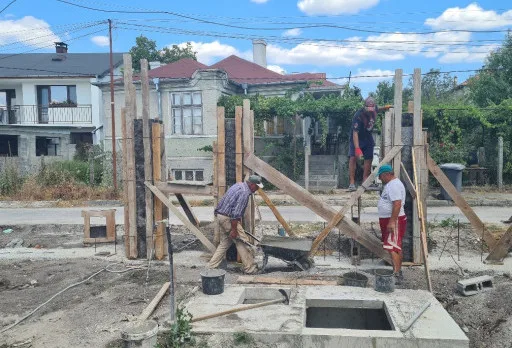 Двуетажна къща с паркомясто – с. Тополи, Варна