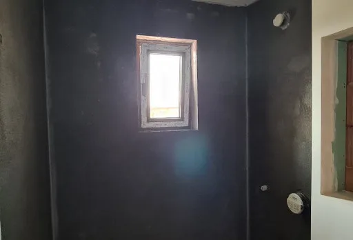 Двуетажна къща с паркомясто – с. Тополи, Варна