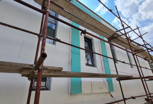 Модерна вила с плосък покрив в Балчик