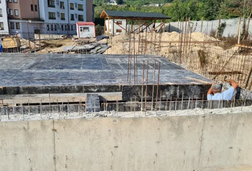 Класическа къща с покрив от керемиди – Рогачево 