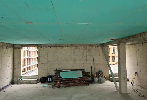 Класическа къща с покрив от керемиди – Рогачево 