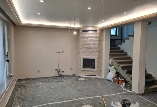 Двуетажна къща с паркомясто – с. Тополи, Варна