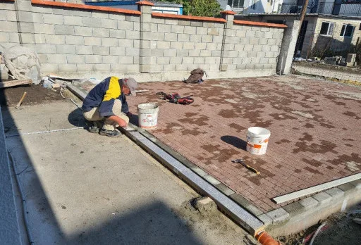 Двуетажна къща с паркомясто – с. Тополи, Варна