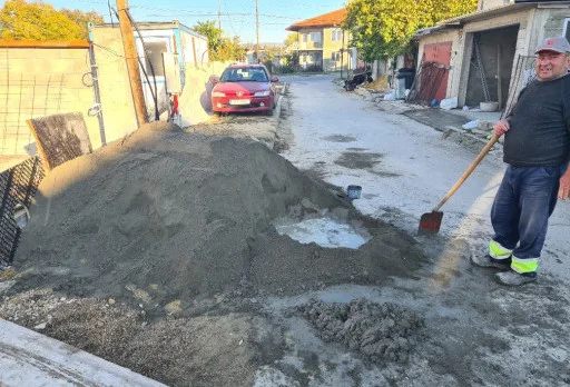 Двуетажна къща с паркомясто – с. Тополи, Варна