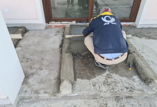 Двуетажна къща с паркомясто – с. Тополи, Варна