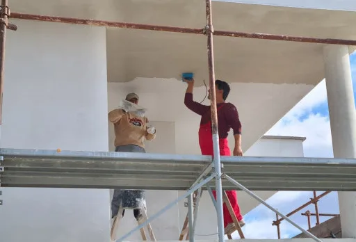 Модерна вила с плосък покрив в Балчик