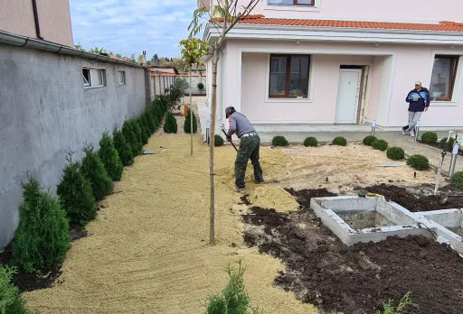 Двуетажна къща с паркомясто – с. Тополи, Варна