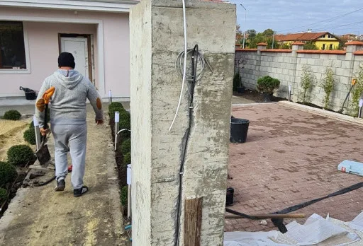 Двуетажна къща с паркомясто – с. Тополи, Варна