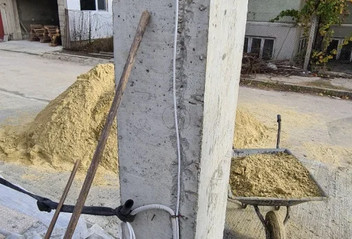 Двуетажна къща с паркомясто – с. Тополи, Варна