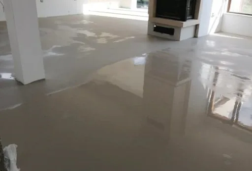 Bau- und Reparaturarbeiten an einem Haus in der Nähe von Varna