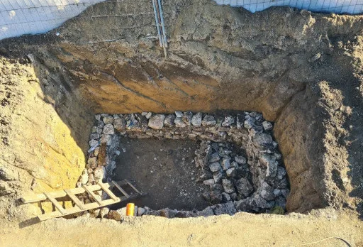 Класическа къща с покрив от керемиди – Рогачево 