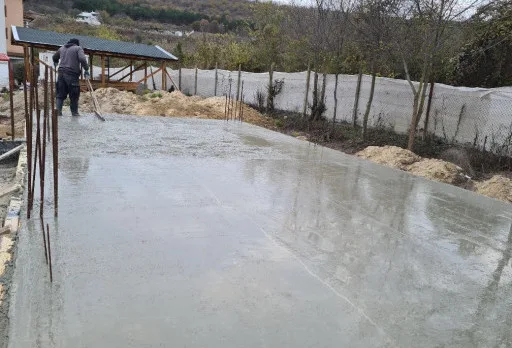 Класическа къща с покрив от керемиди – Рогачево 