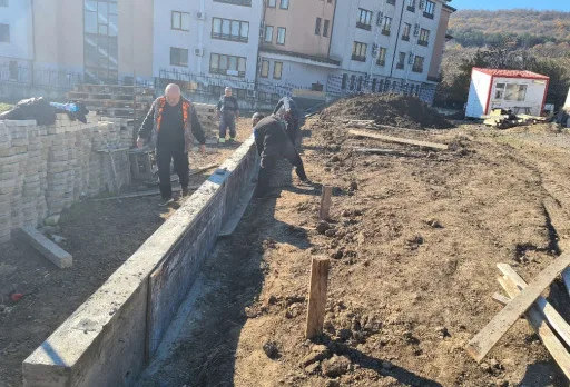 Класическа къща с покрив от керемиди – Рогачево 