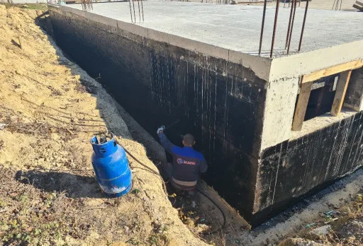 Класическа къща с покрив от керемиди – Рогачево 