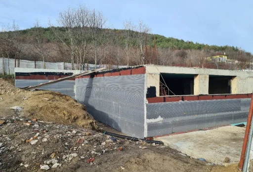 Класическа къща с покрив от керемиди – Рогачево 