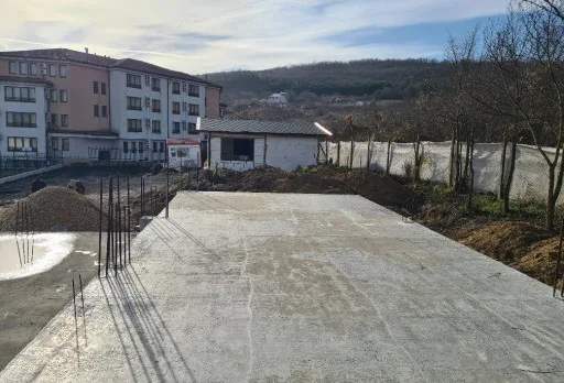 Класическа къща с покрив от керемиди – Рогачево 