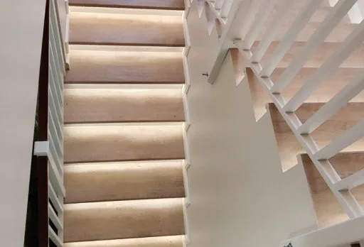 Двуетажна къща с паркомясто – с. Тополи, Варна