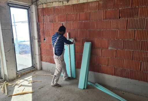 Модерна вила с плосък покрив в Балчик